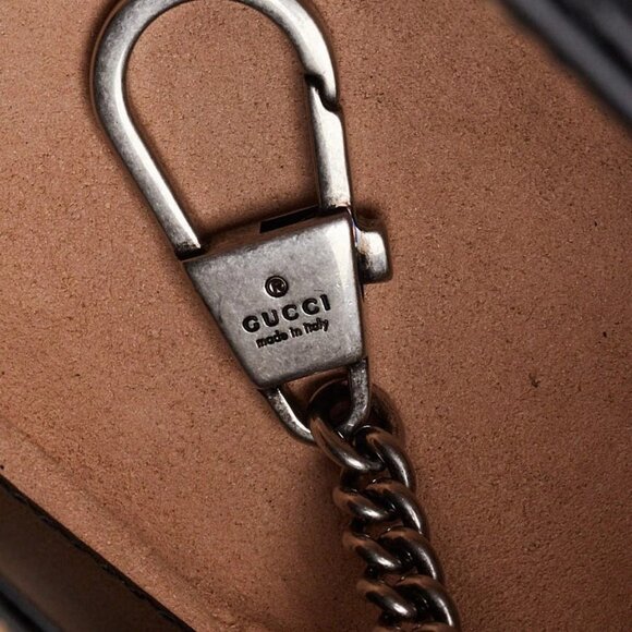 Gucci Black Quilted Leather Marmont Shoulder/Waist Bag - Picture 9 of 11